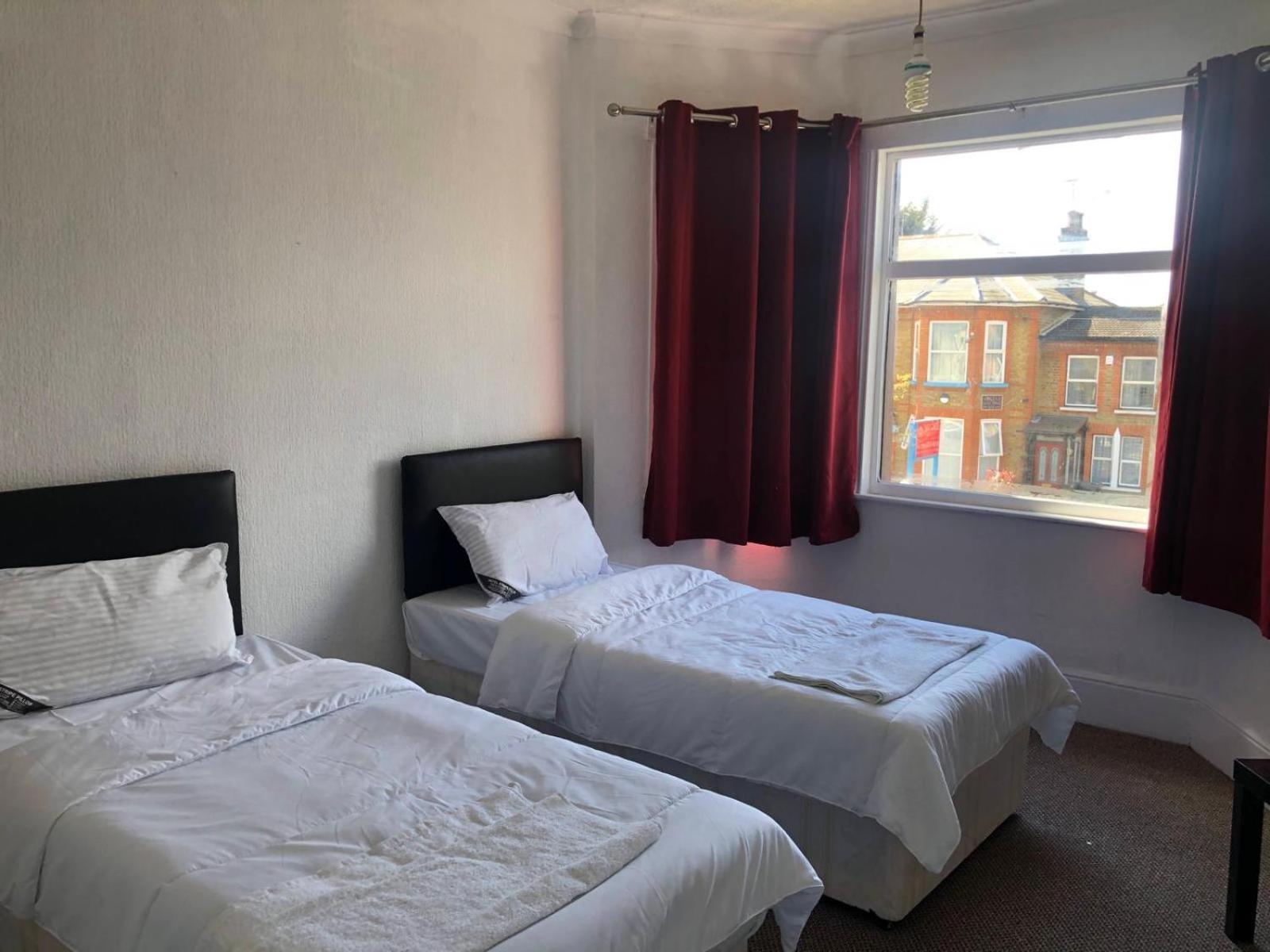 Saji Hotel Ilford Zewnętrze zdjęcie
