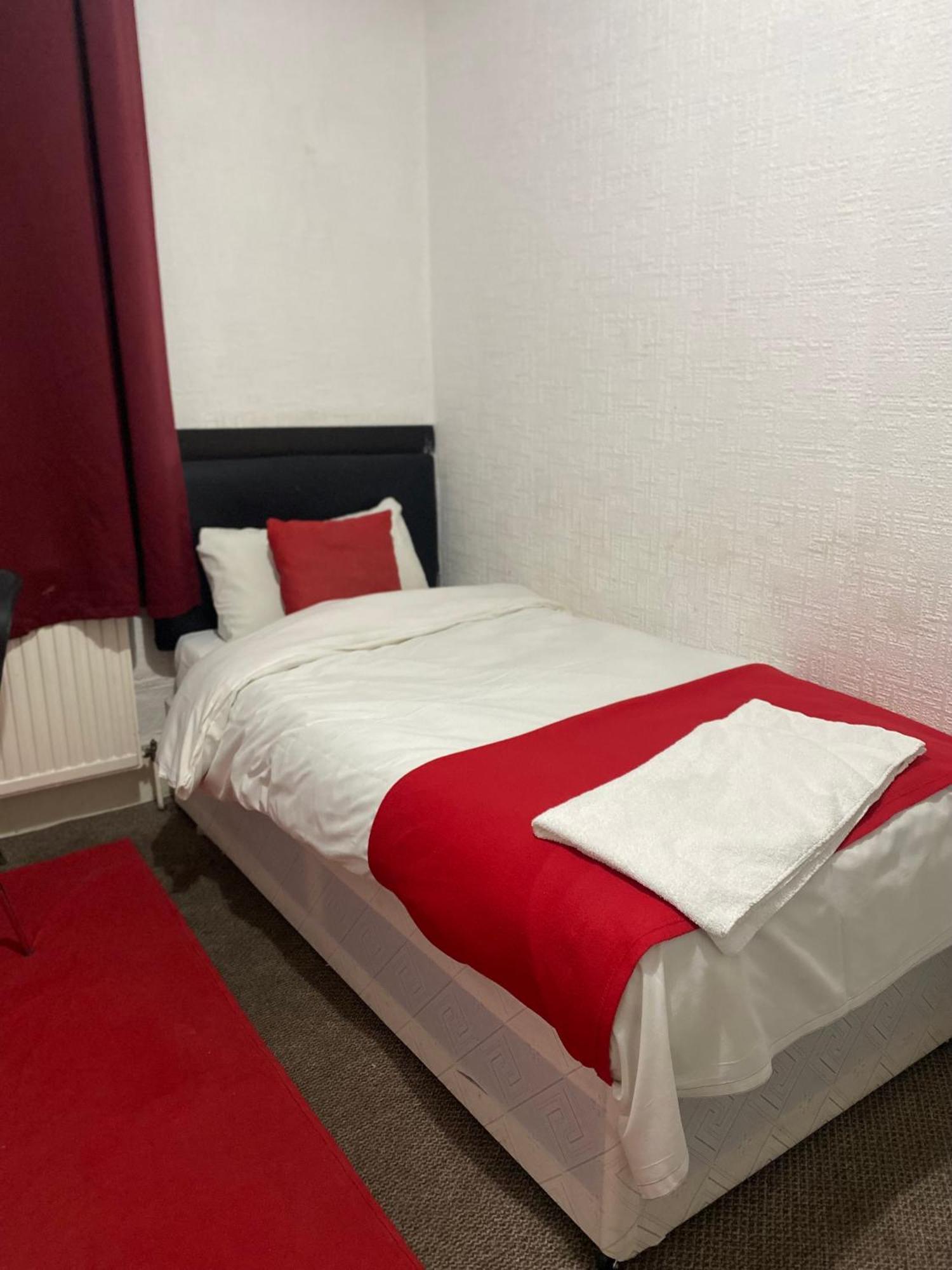 Saji Hotel Ilford Zewnętrze zdjęcie